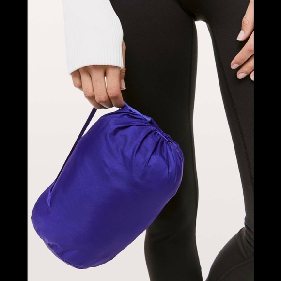 ⭐️ Host Pick ⭐️ BNWT Lululemon Pack It Down Again Vest - Picture 10 of 10